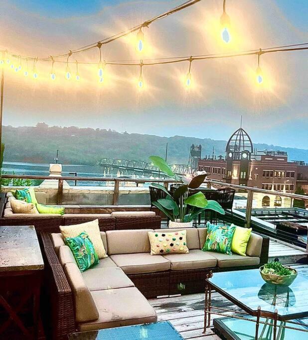Lumberjack Inn With Rooftop Stillwater Bagian luar foto